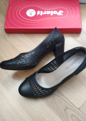 Siyah Dantel Detaylı Gotik Blok Topuklu Stiletto - Görsel 5