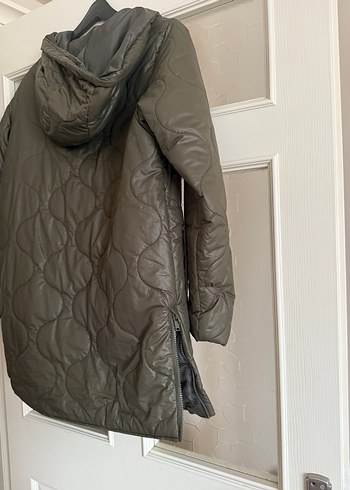 Stradivarius Haki Kadın Mont - Görsel 4