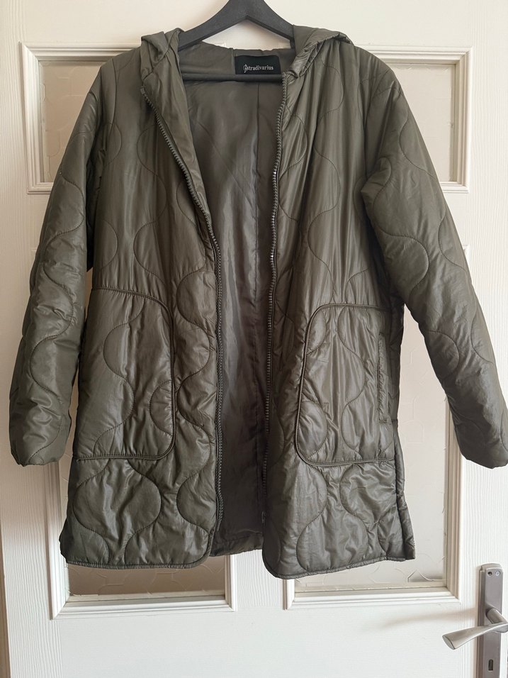 Stradivarius Haki Kadın Mont - Görsel 2