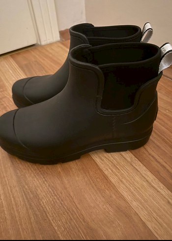 UGG Orijinal Siyah Yağmur Kadın Botu - Görsel 2