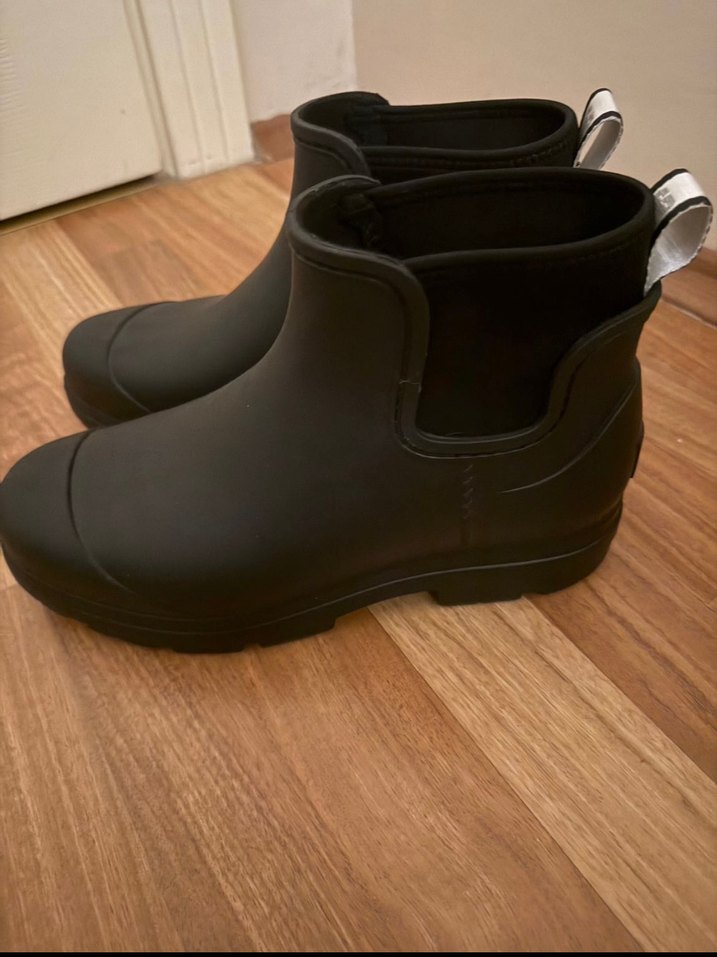 UGG Orijinal Siyah Yağmur Kadın Botu - Görsel 2