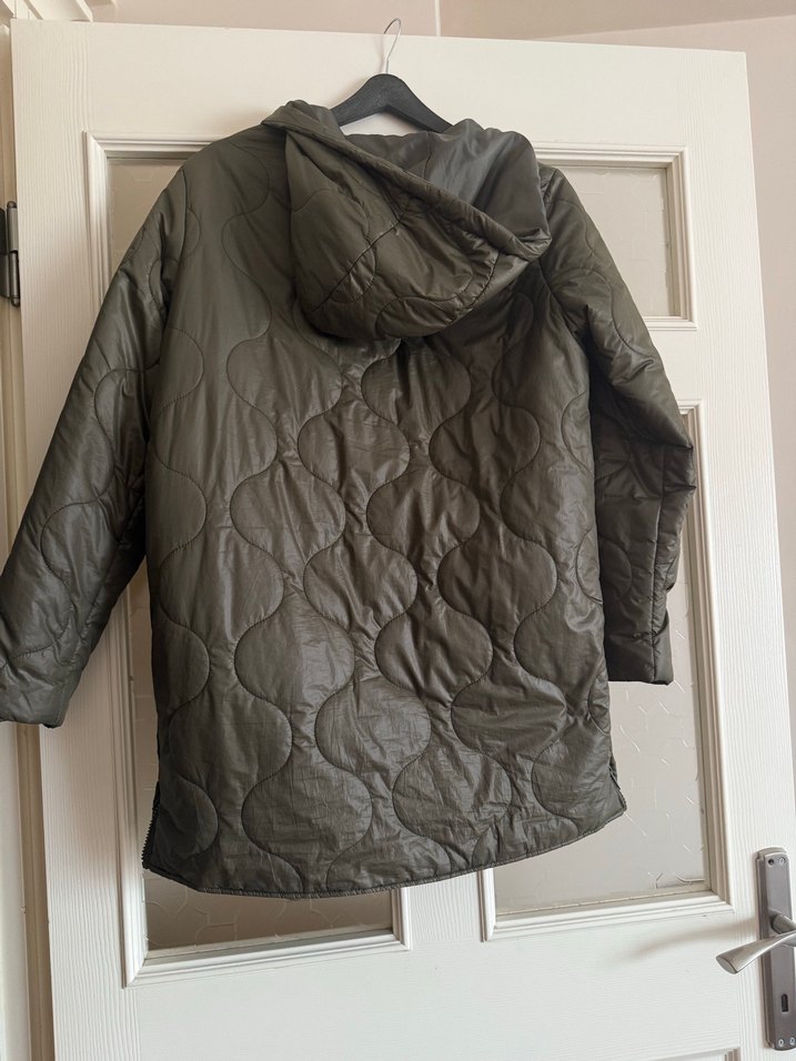 Stradivarius Haki Mont - Görsel 2