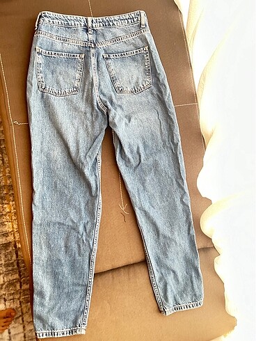27 Beden mavi Renk Koton Dügmeli Jean