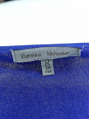 m Beden çeşitli Renk Bershka Büstiyer %70 İndirimli.