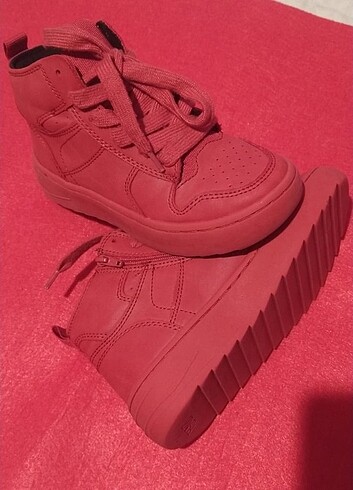 33 Beden Zara coxukbotu