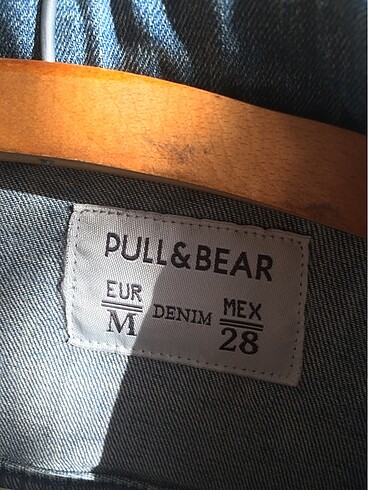 28 Beden Eski sezon pull&bear mavi kot ceket