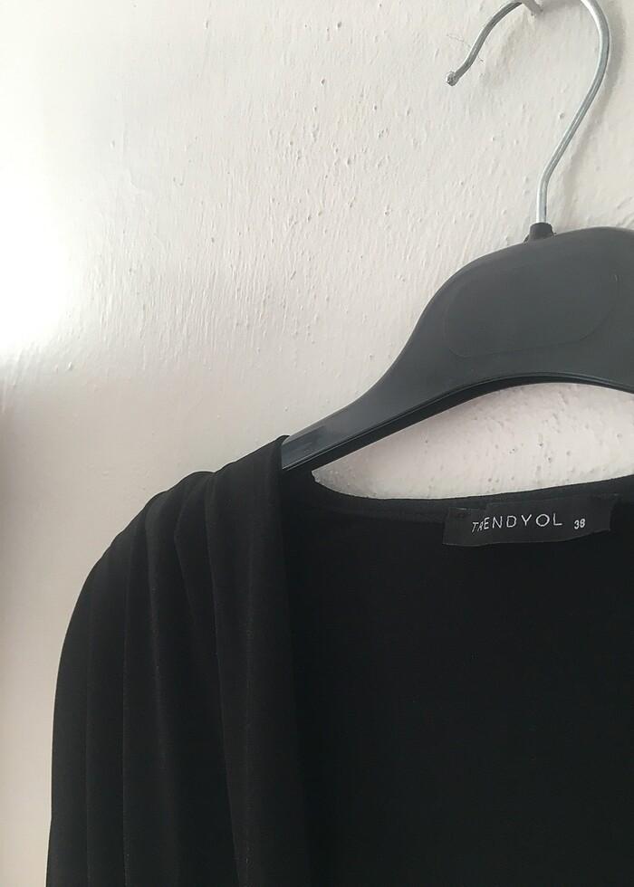 Siyah kruvaze yaka örme body - Görsel 2