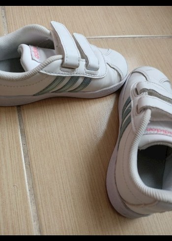 Kız Çocuk Beyaz Adidas Cırtlı Spor Ayakkabı - Görsel 5