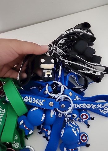 Renkli Rock Punk Kadın Anahtarlık Tane fiyatıdır - Görsel 2