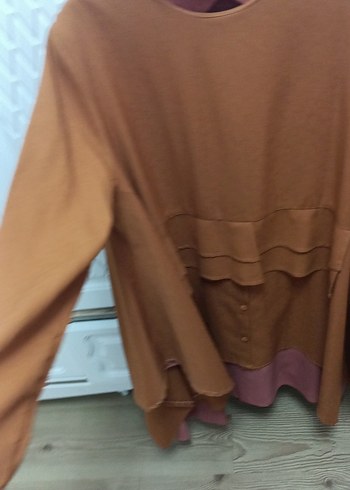 Kahverengi Fırfırlı Kadın Tunik - Görsel 2