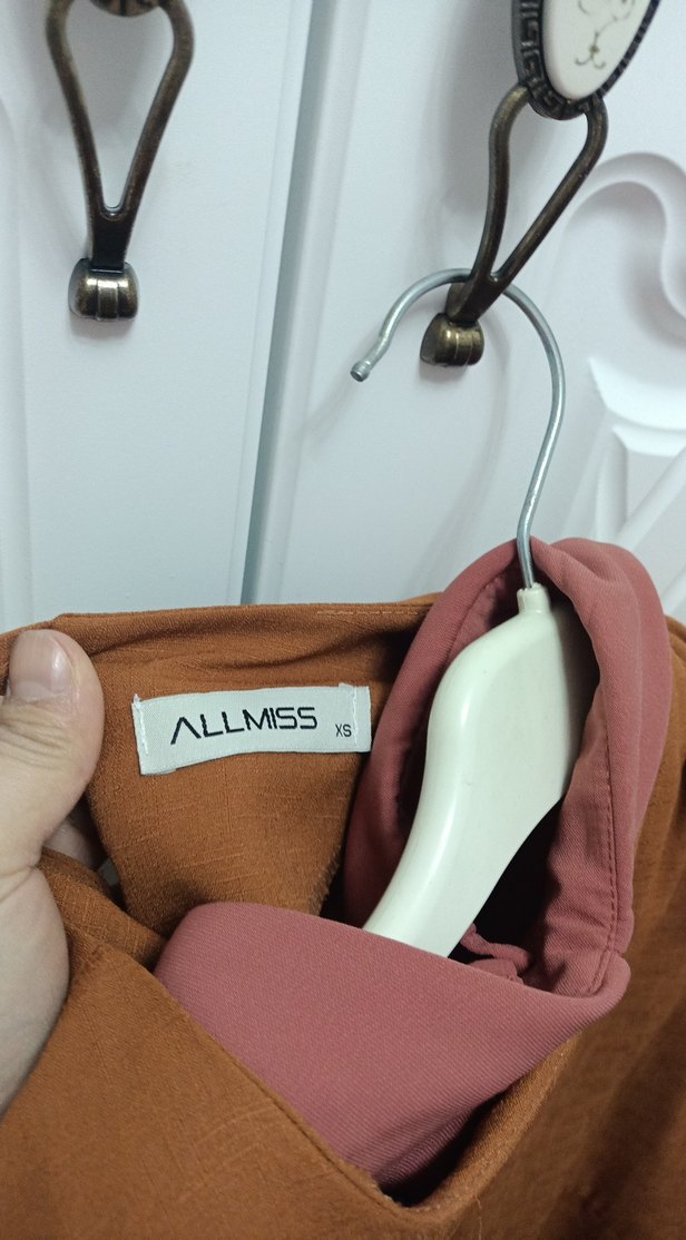 Kahverengi Fırfırlı Kadın Tunik - Görsel 3