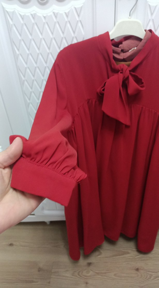 Kırmızı Fırfırlı Uzun Kollu Kadın Tunik - Görsel 2