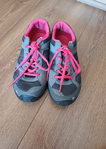 36 Beden Quechua Kadın Spor Ayakkabı