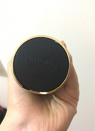 xl Beden Victoria secret aqua kiss shimmer losyon
