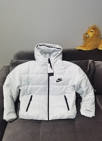 m Beden beyaz Renk Nike Sıfır Etiketli Therma Fit Mont