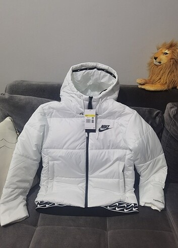 Nike Sıfır Etiketli Therma Fit Mont