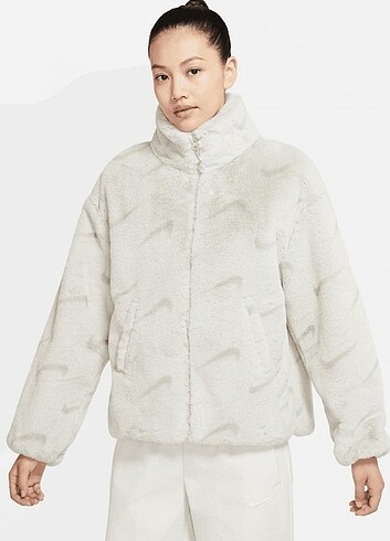 Nike Peluş Kürk Mont