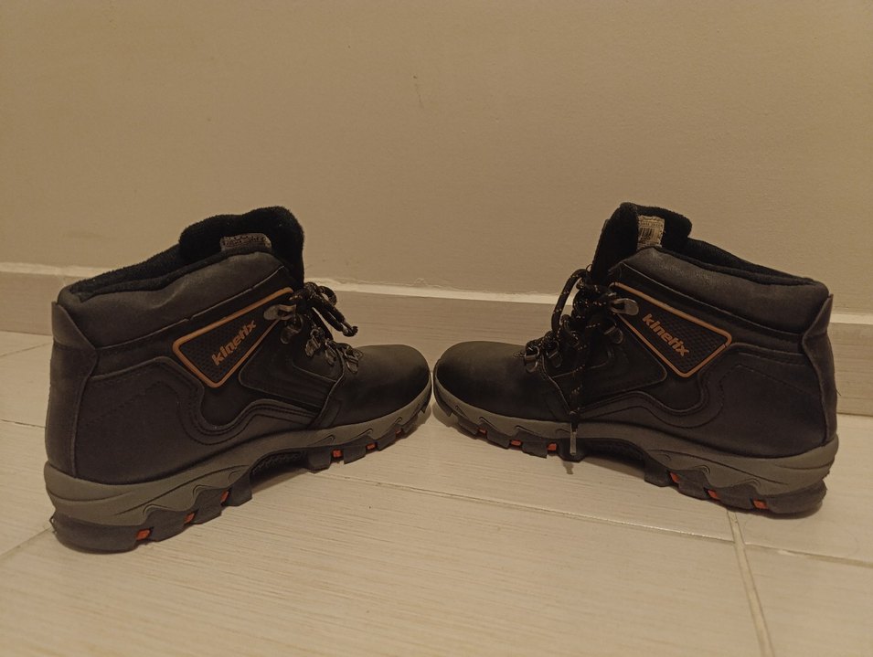 erkek çocuk bot - Görsel 5