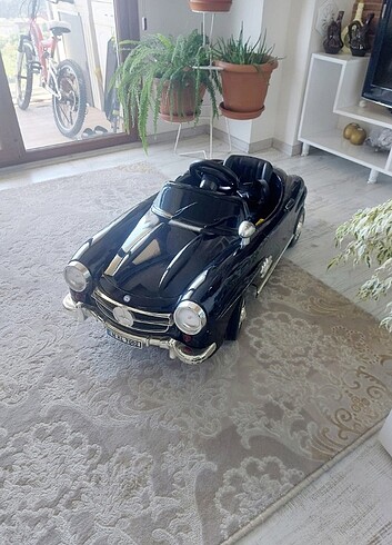 Diğer mercedes 300 SL W akülü araba