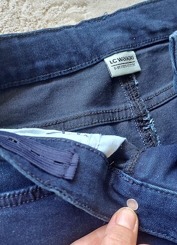 9 Yaş Beden lc waikiki çocuk kot pantolon