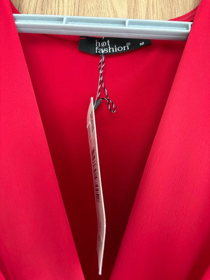 Kırmızı V Yakalı Drapeli Uzun Elbise - Görsel 5