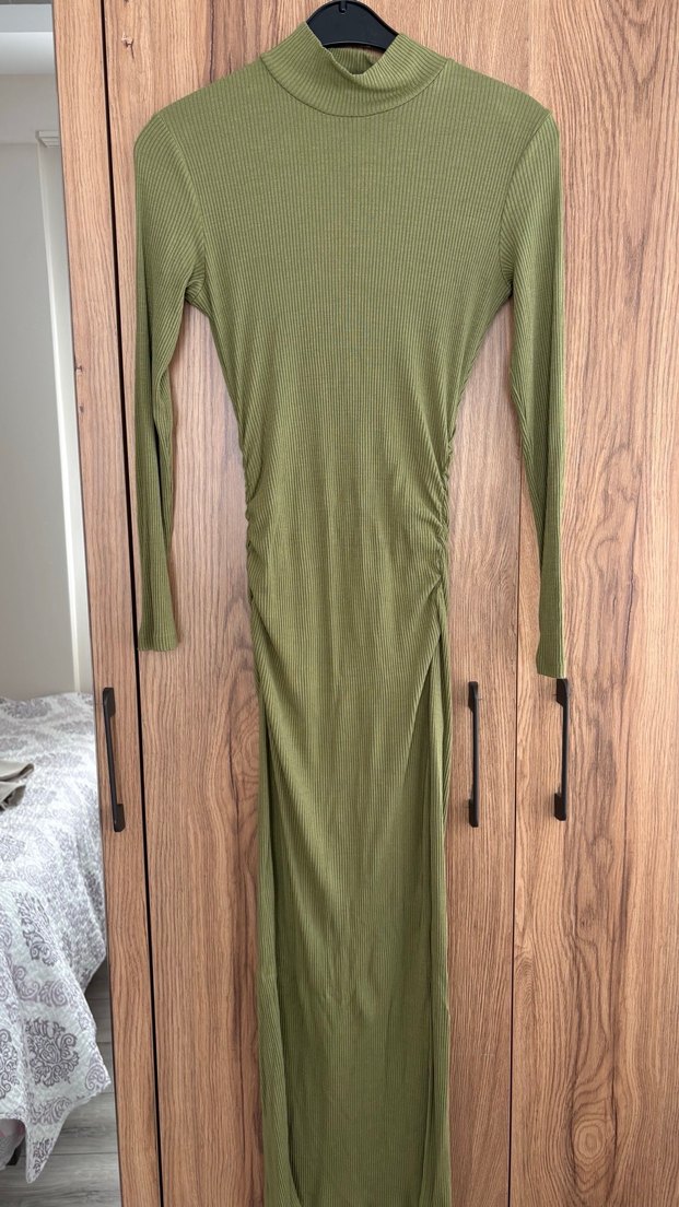 Drapeli Yüksek Yaka Uzun Kollu Haki Elbise - Görsel 2