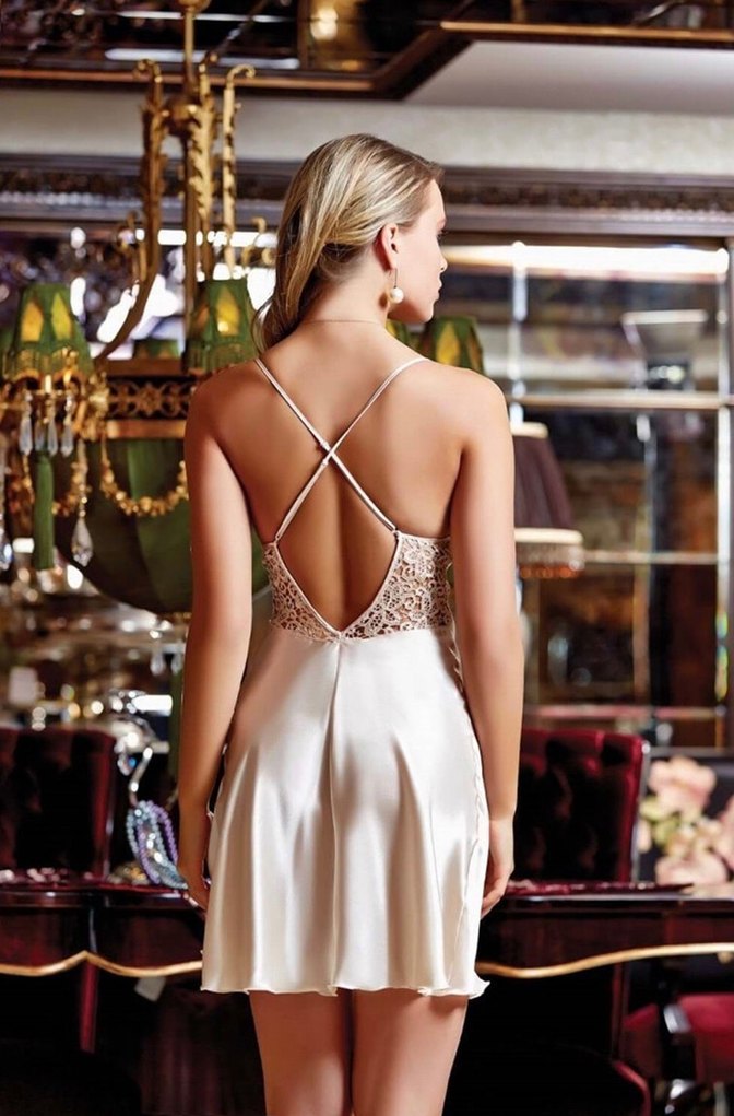 İşlemeli Saten Gecelik - Görsel 2