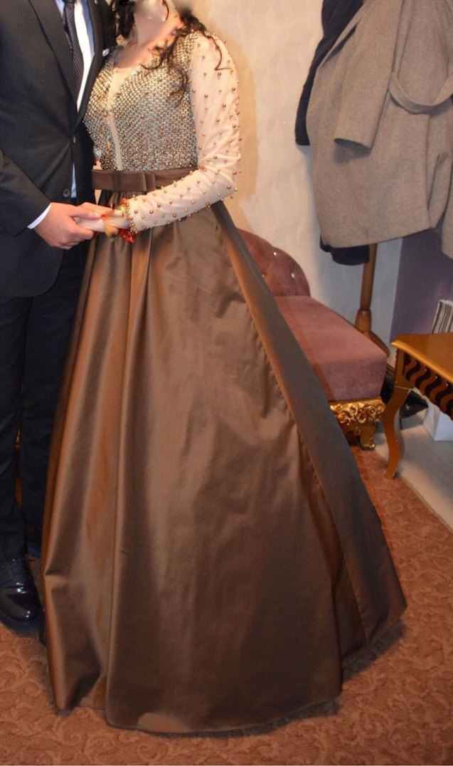 İnci İşlemeli Bej Uzun Abiye Elbise - Görsel 2