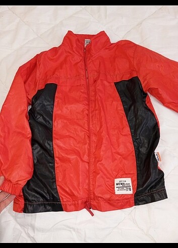 ERKEK ÇOCUK YAĞMURLUK CEKET - Görsel 3