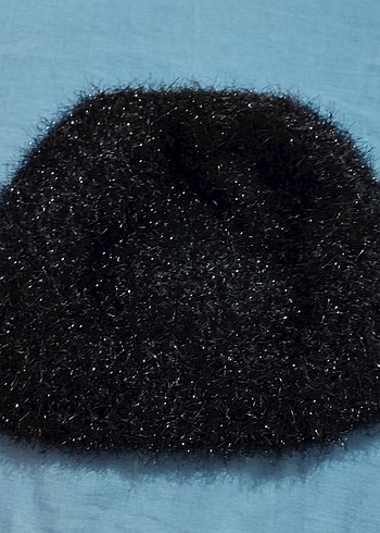 Siyah Kadın Bere - Görsel 2