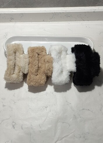 Diğer Pufy peluş mandal toka