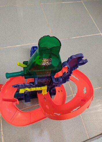 Hot Wheels Hotwheels Su Kaydırağı