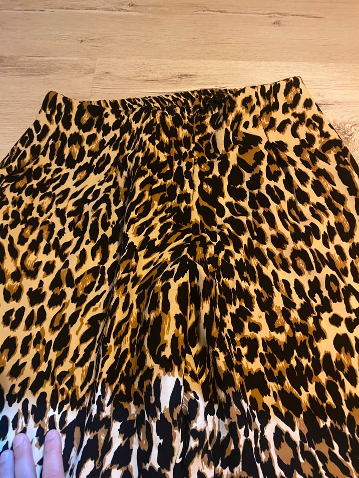Leopar Desenli Rahat Yüksek Bel Pantolon — görsel 2/7