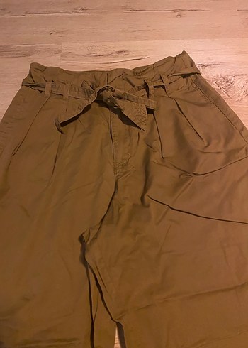 Zara Haki Bagcikli Rahat Pantolon