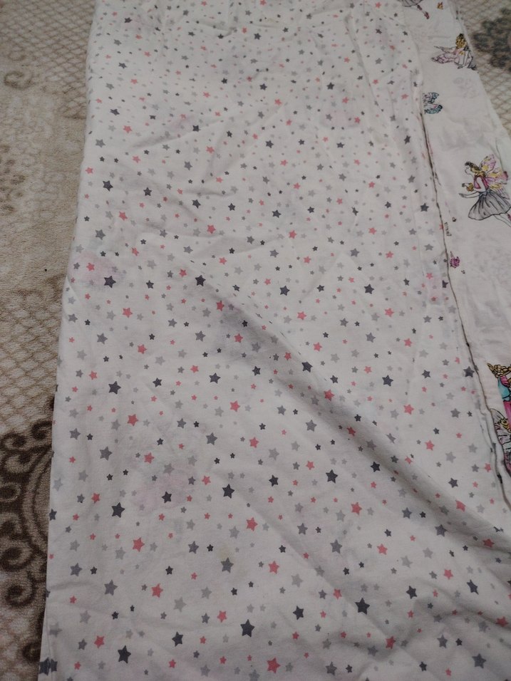 Fiyonklu Beyaz Baskılı Bebek puset örtüsü - Görsel 4