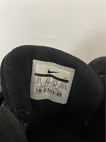37,5 Beden siyah Renk Nike Court Borough Mid siyah Ayakkabı