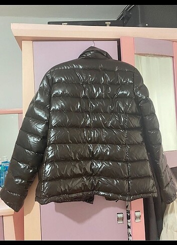 m Beden Moncler kadın koyu kahve şişme mont