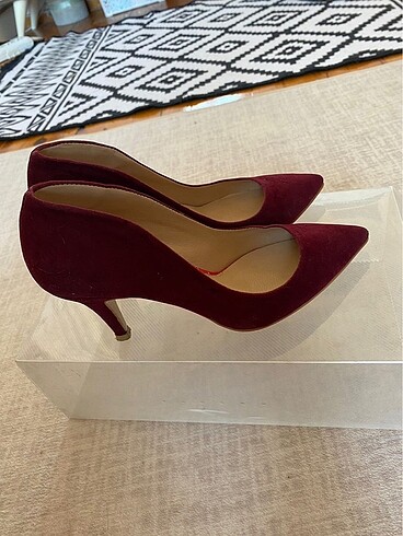 Bordo süet stiletto