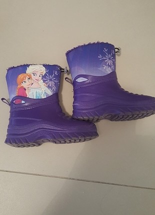 26 no elsa bot/yagmur cizmesi