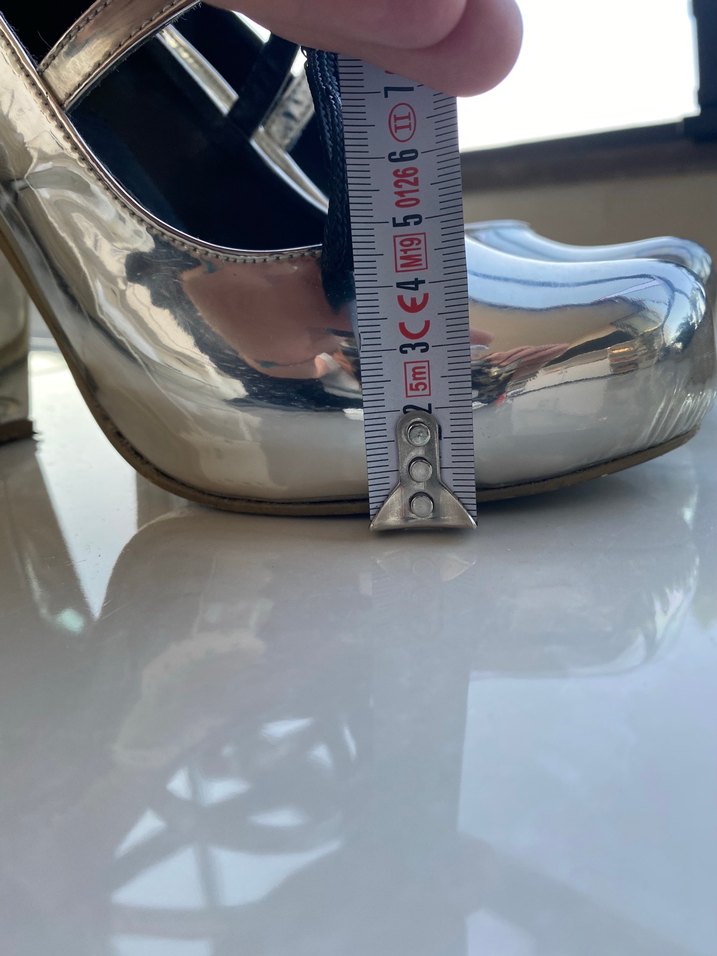 Gümüş Ayna Ayakkabı - Görsel 4