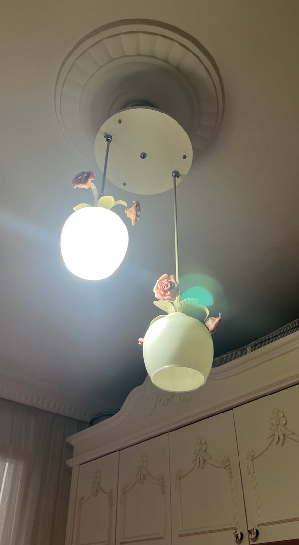 Çiçek Detaylı Beyaz İkili Avize - Görsel 3