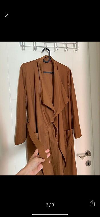 Pull and Bear Mevsimlik astarsız trençkot