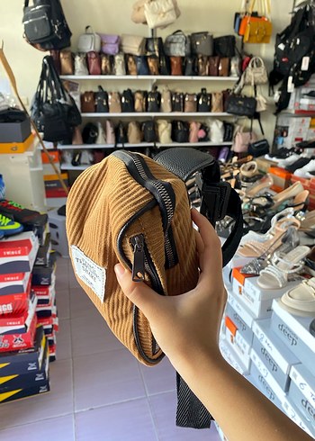 Zara Kahverengi Süet Kadın Omuz Çantası