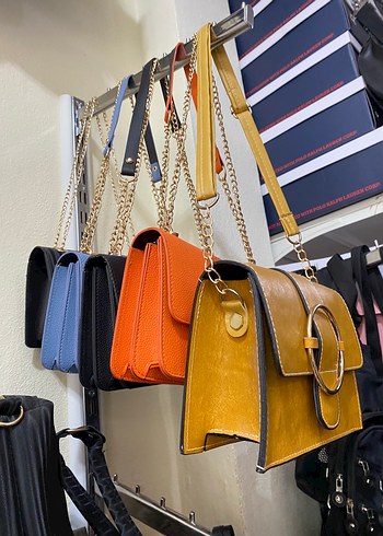 Zara Sarı Süet Tokalı Kadın Çanta