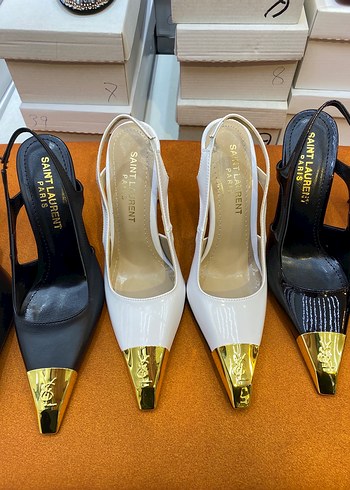 Beyaz Tokalı Kadın Stiletto Topuklu Ayakkabı - Görsel 3