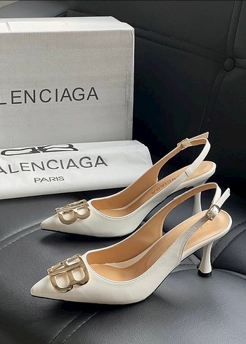 Balenciaga diğer