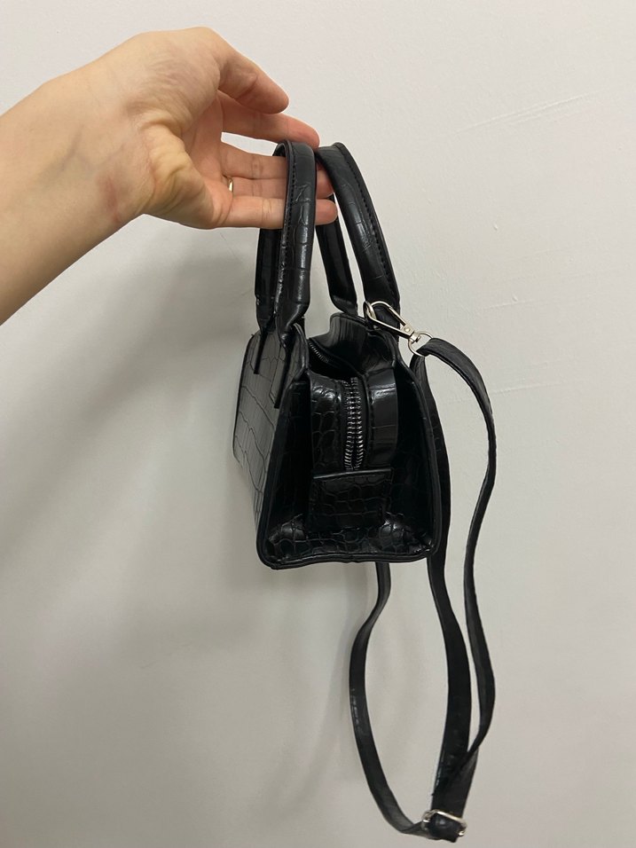 Siyah Deri Yılan Desenli Kadın Çanta - Görsel 2