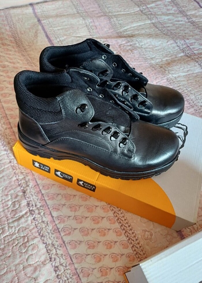 Erkek bot - Görsel 2