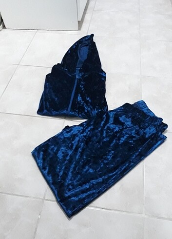L beden yeni eşofman takımı kadife