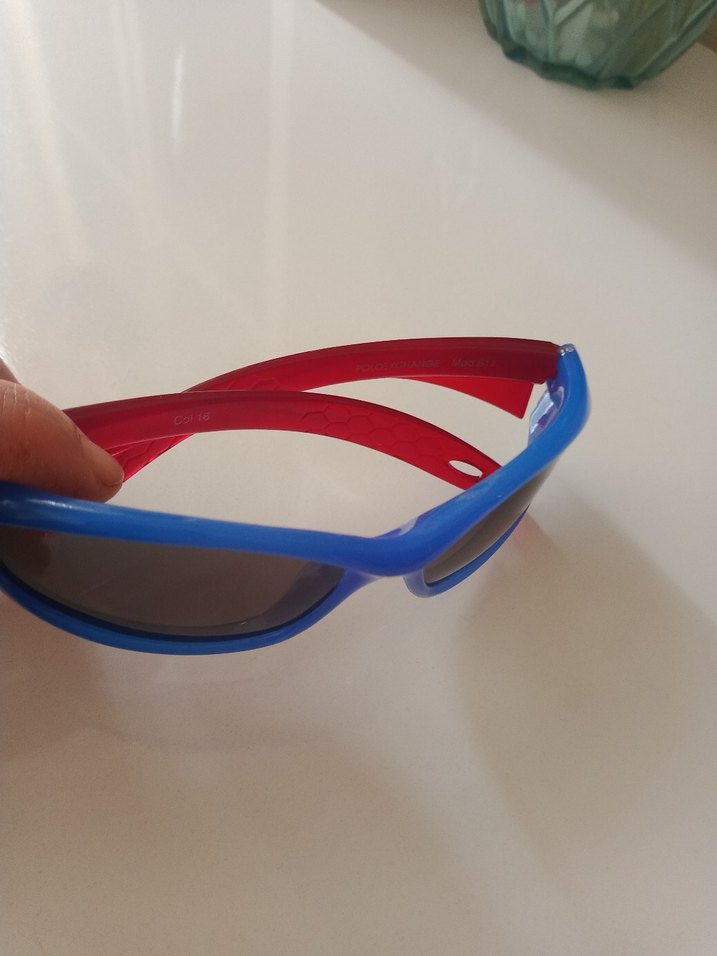 Renkli erkek çocuk  Spor Güneş Gözlüğü - Görsel 3